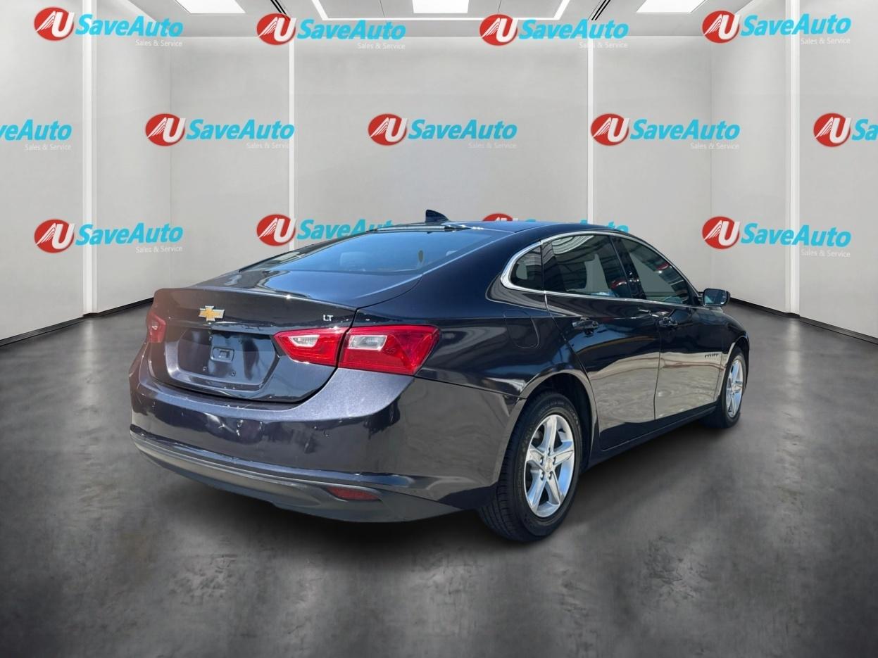 Chevrolet Malibu  2023