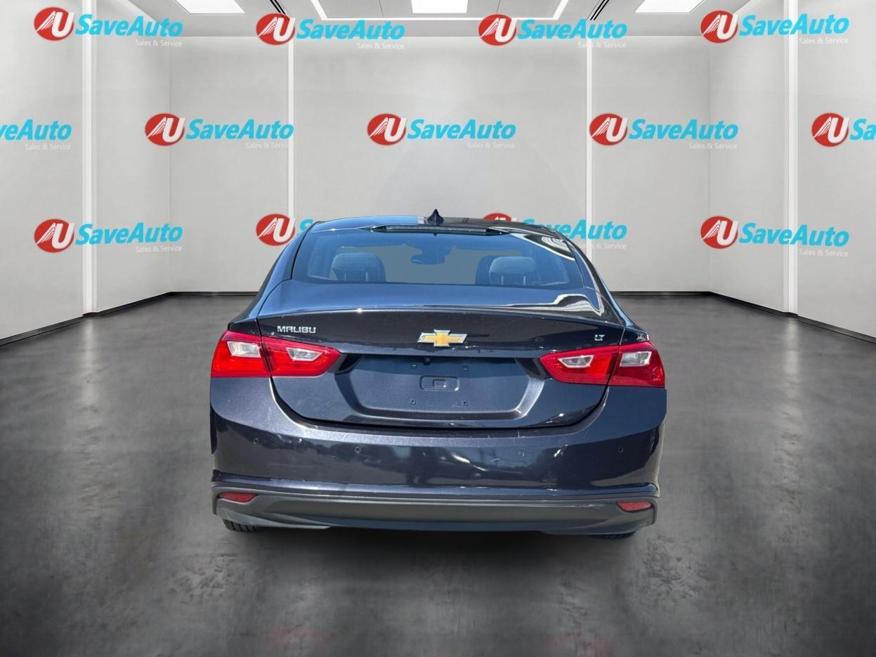 Chevrolet Malibu  2023
