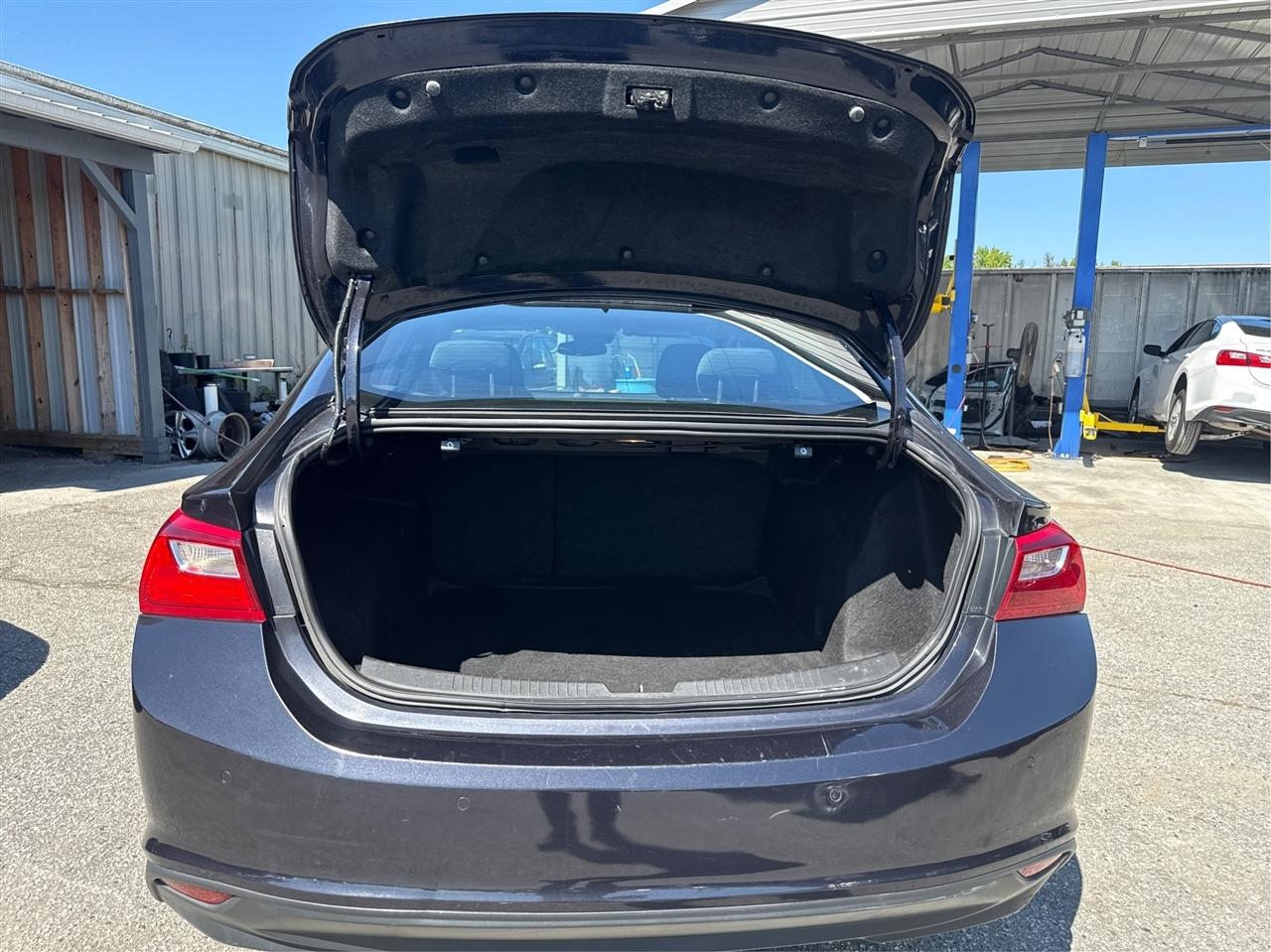 Chevrolet Malibu  2023