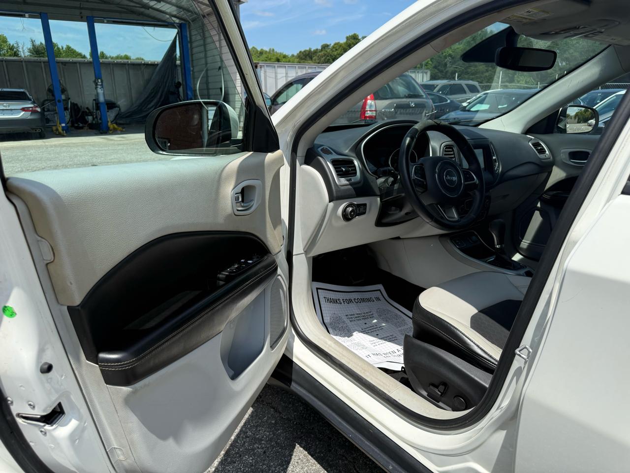 Jeep Compass Latitude FWD 2019
