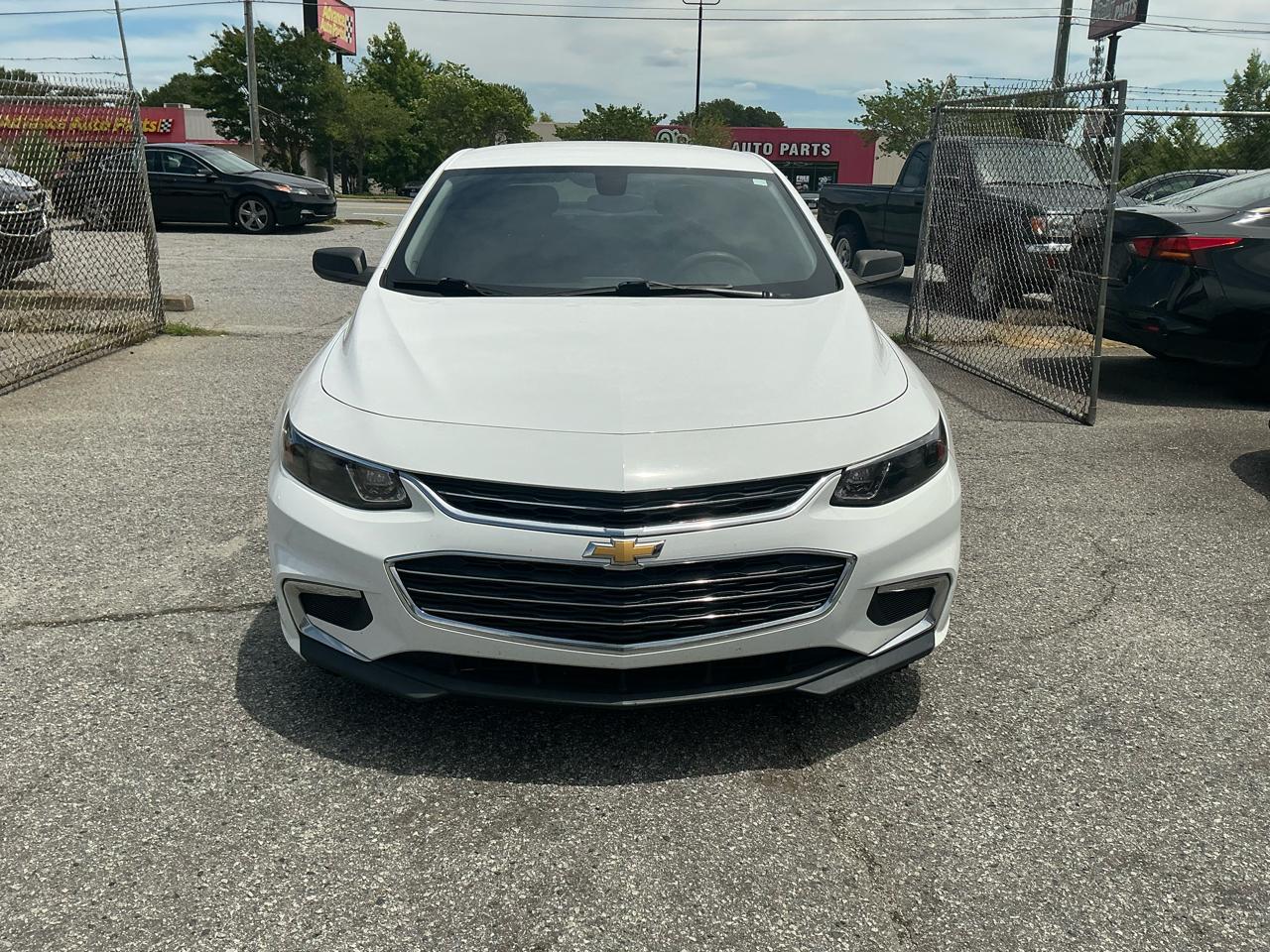 Chevrolet Malibu LS 2018