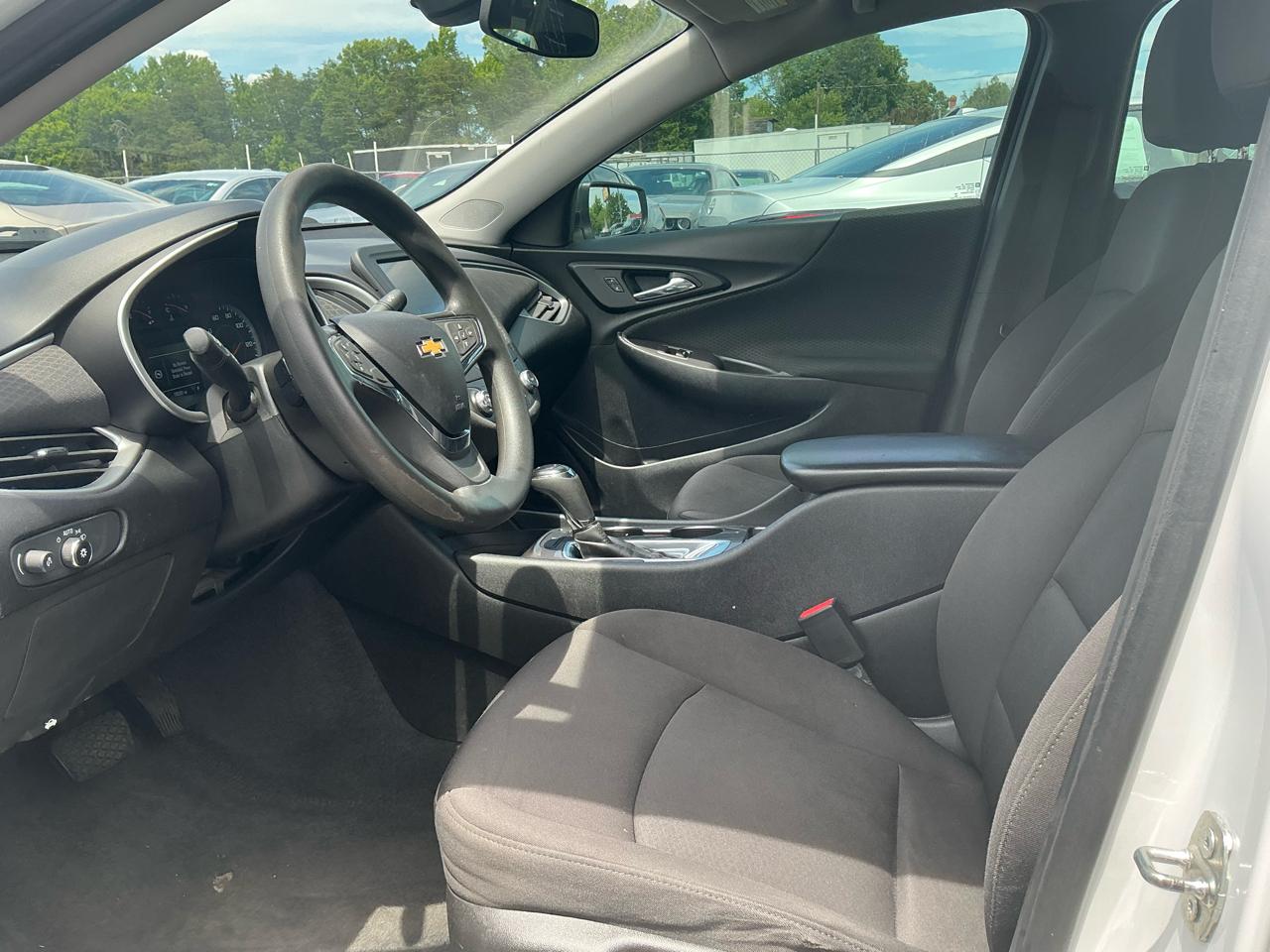 Chevrolet Malibu LS 2018