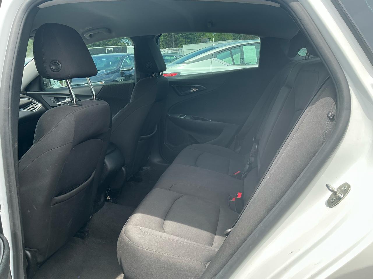 Chevrolet Malibu LS 2018