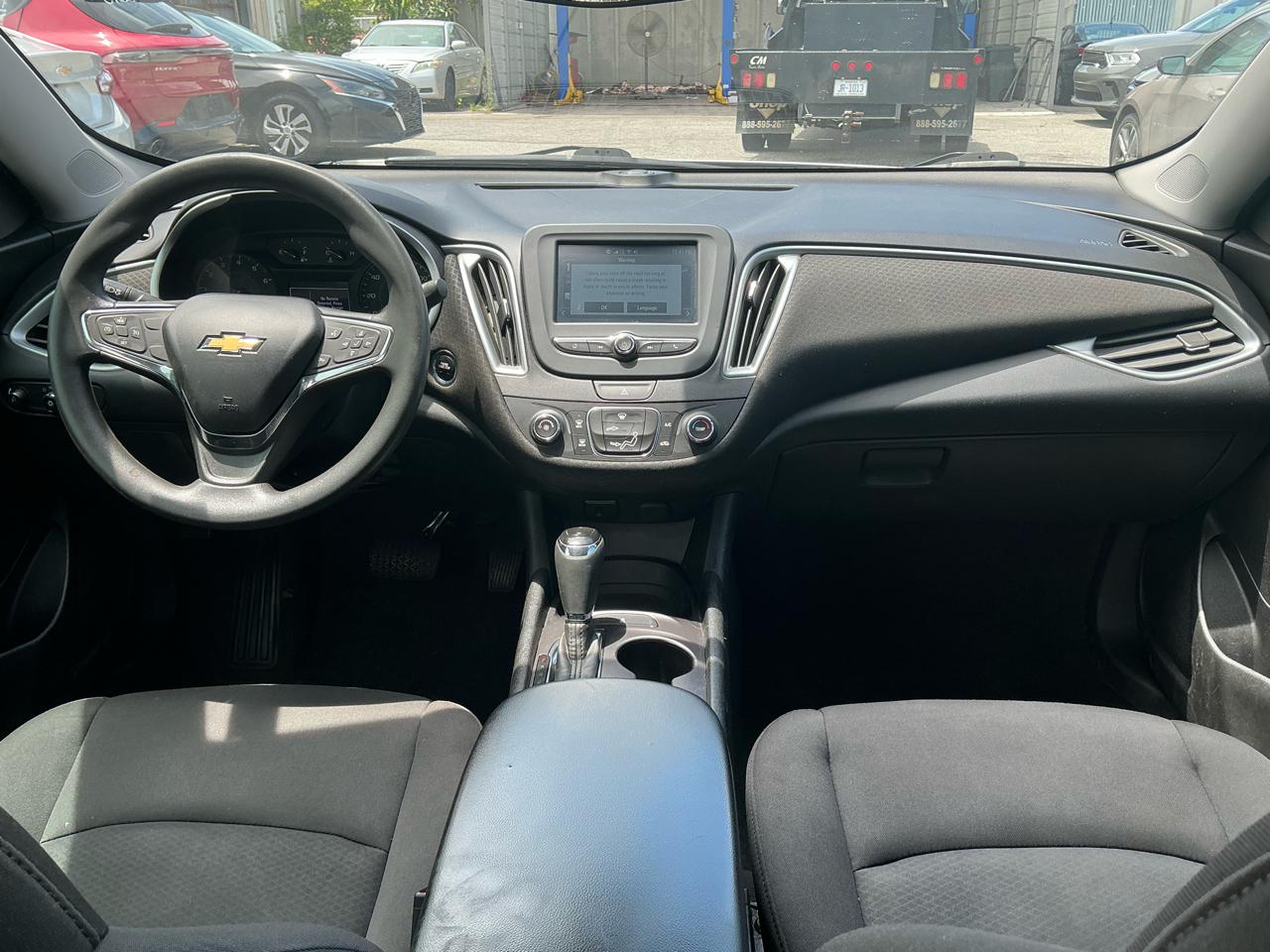 Chevrolet Malibu LS 2018