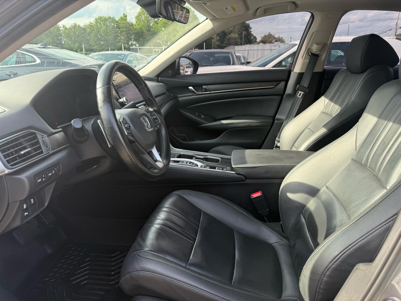 Honda Accord Hybrid Touring 2021