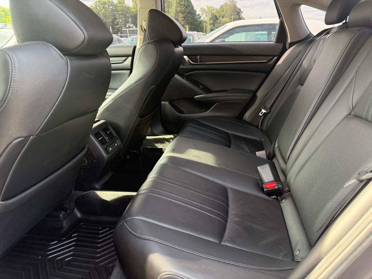 Honda Accord Hybrid Touring 2021