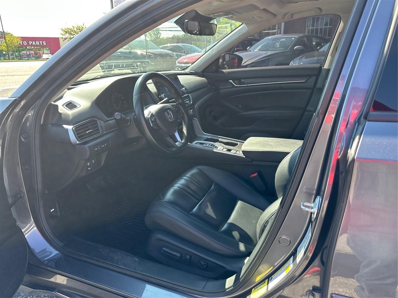 Honda Accord Hybrid Touring 2021