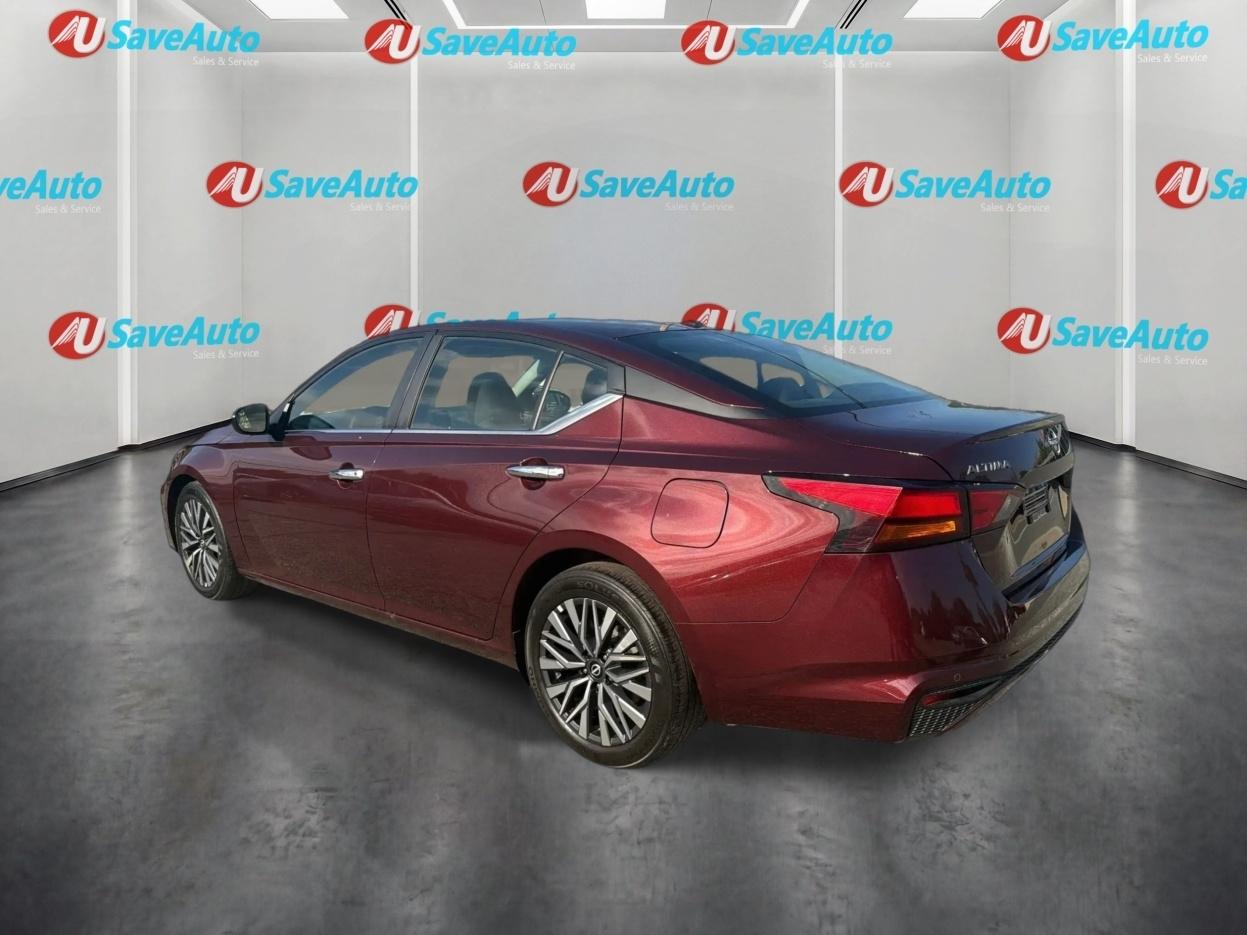 Nissan Altima 2.5 SV 2025
