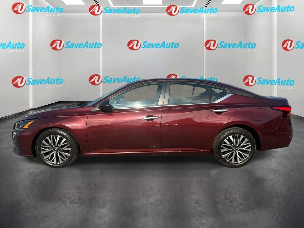 Nissan Altima 2.5 SV 2025