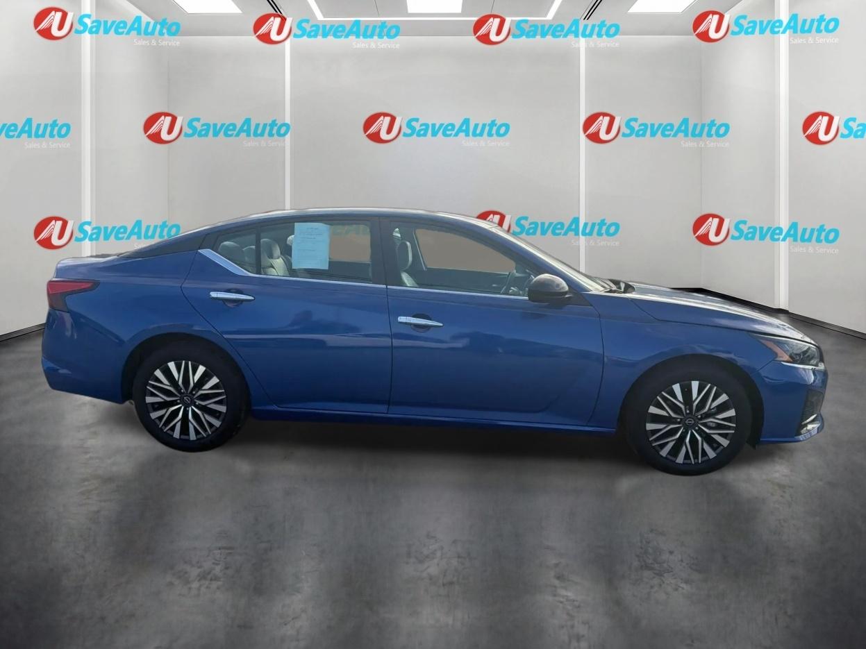 Nissan Altima 2.5 SV 2025