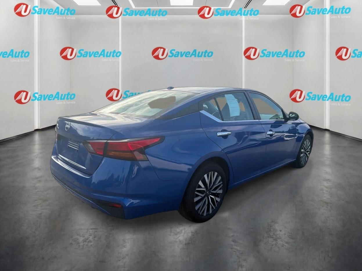 Nissan Altima 2.5 SV 2025