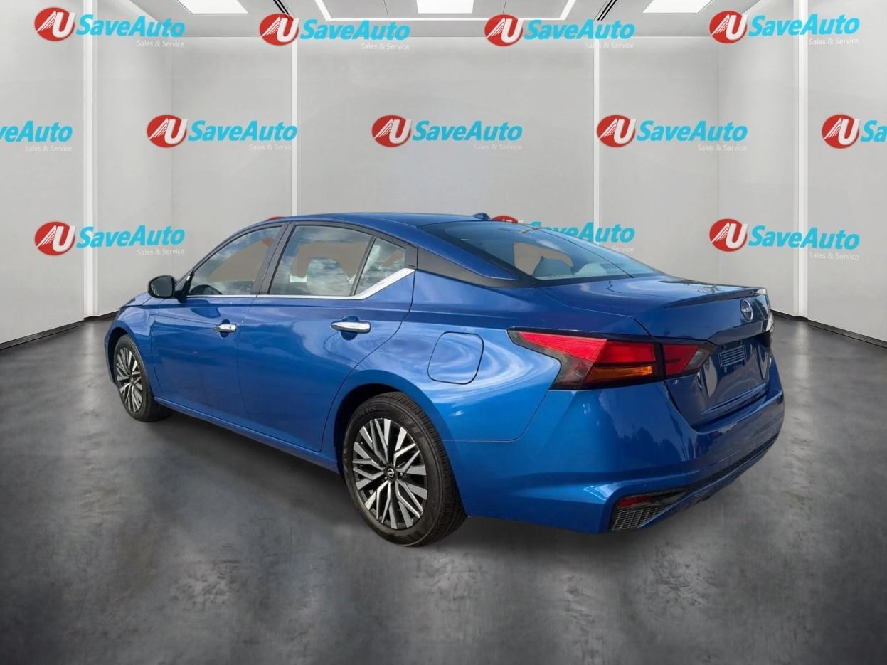 Nissan Altima 2.5 SV 2025