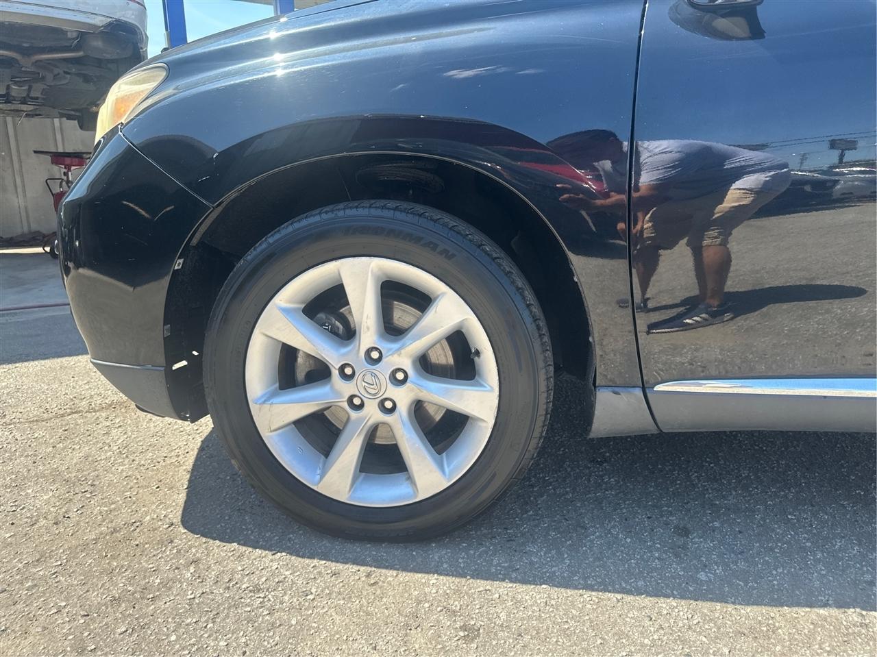 Lexus RX 350 FWD 2011