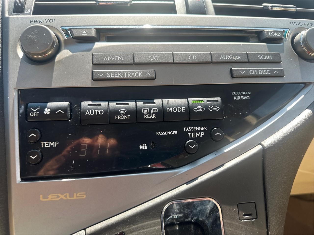 Lexus RX 350 FWD 2011