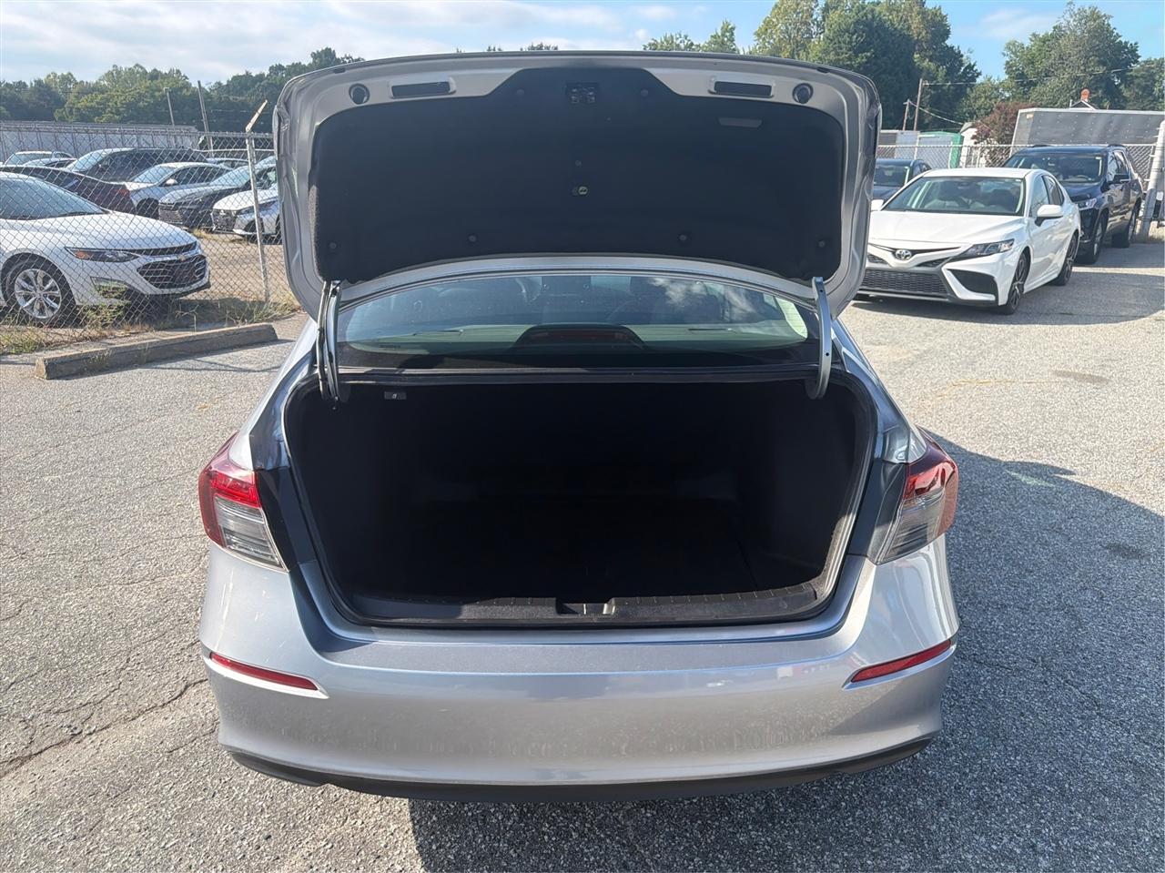 Honda Civic LX Sedan CVT 2025