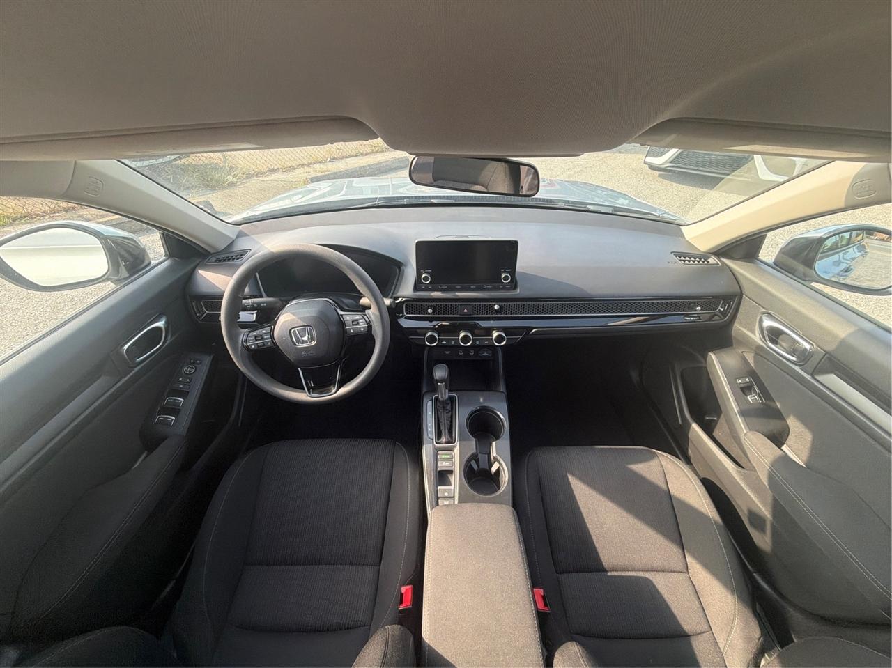 Honda Civic LX Sedan CVT 2025