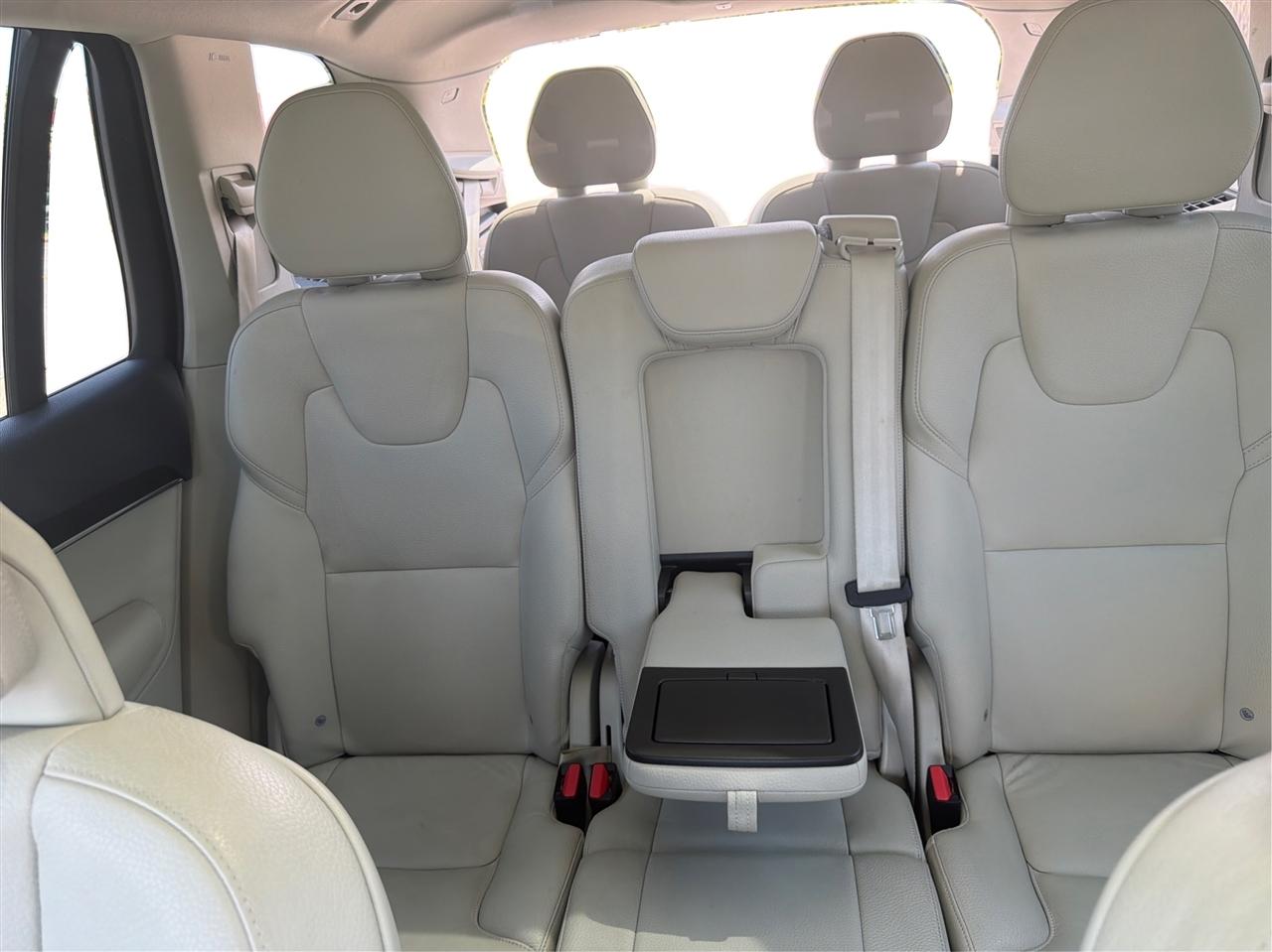 Volvo XC90 T5 Momentum 2020
