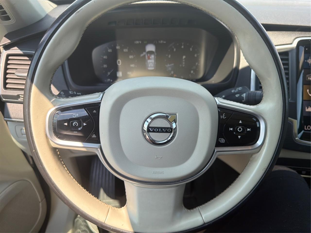 Volvo XC90 T5 Momentum 2020