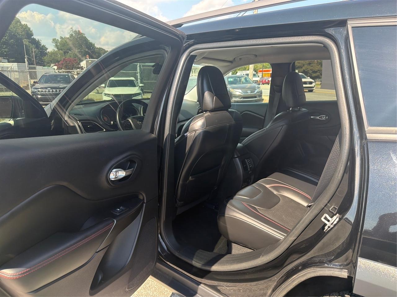 Jeep Cherokee Trailhawk 4WD 2020