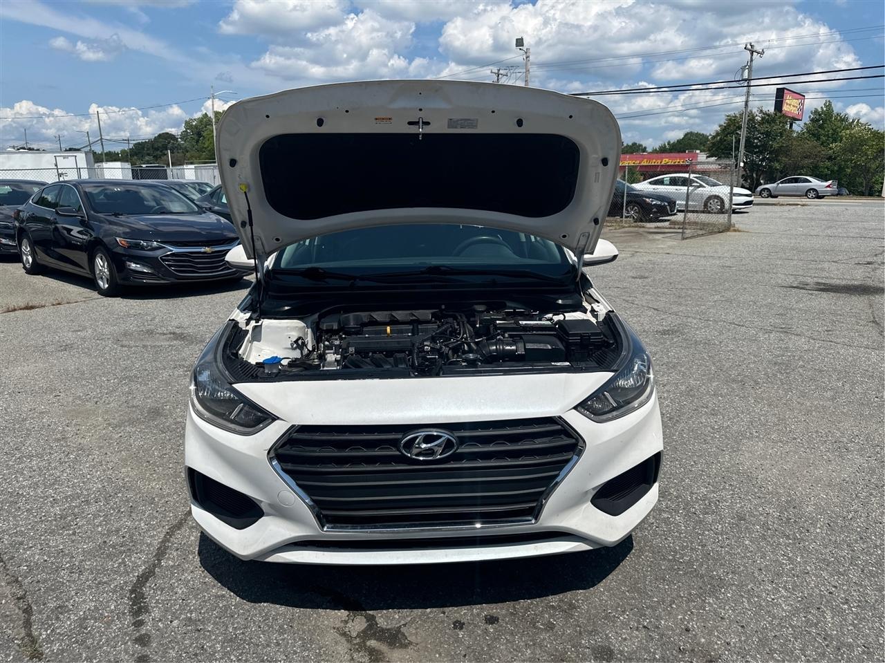 Hyundai Accent SE 4-Door 6A 2021