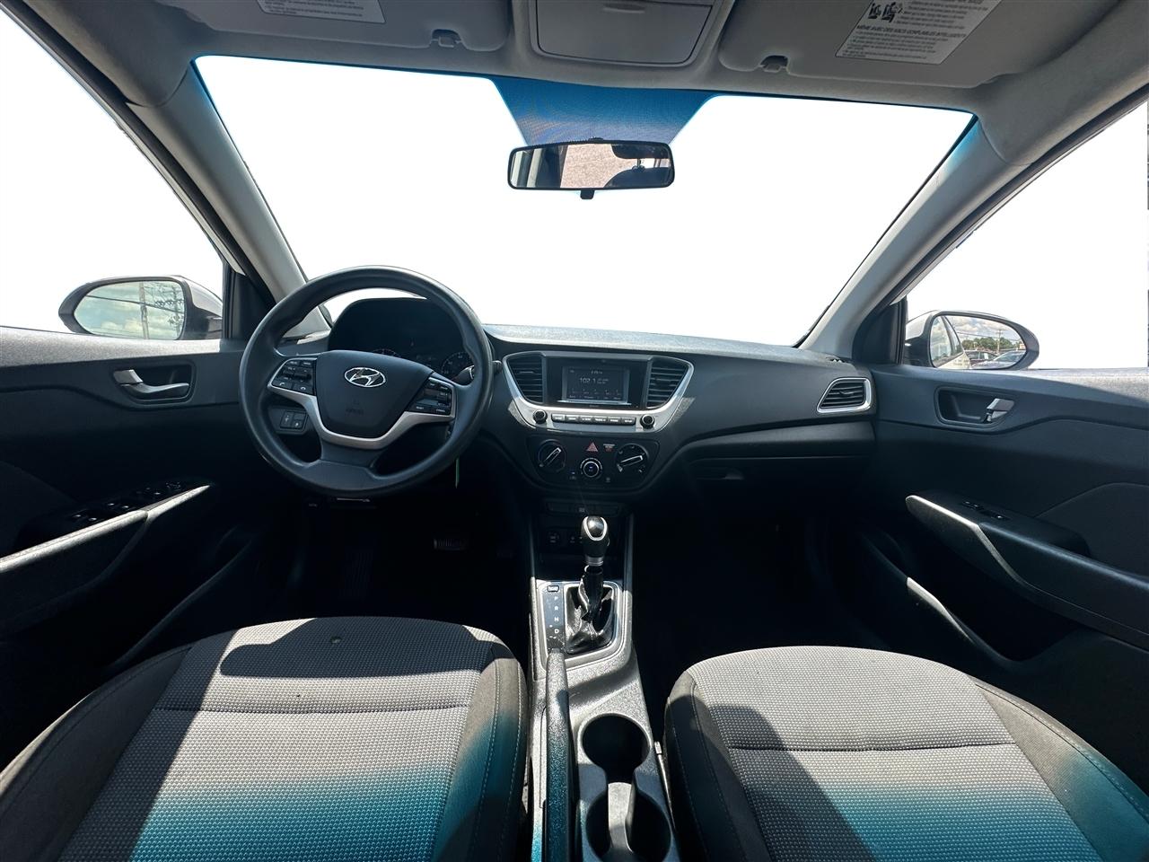 Hyundai Accent SE 4-Door 6A 2021