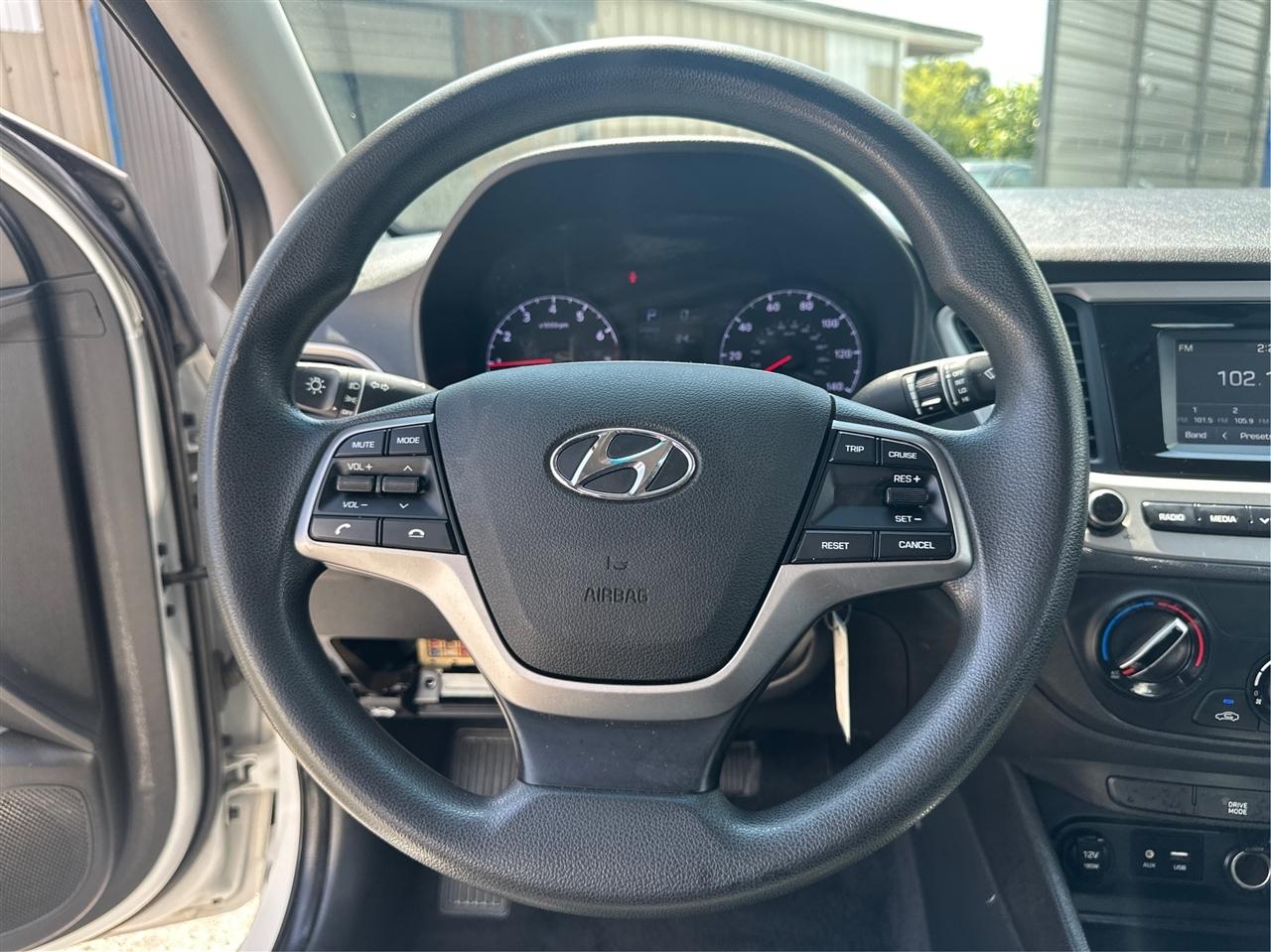 Hyundai Accent SE 4-Door 6A 2021