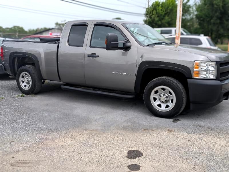 Chevrolet Silverado 1500 Work Truck Ext. Cab 2WD 2012 Chevrolet Silverado 1500 Work Truck Ext. Cab 2WD 2012