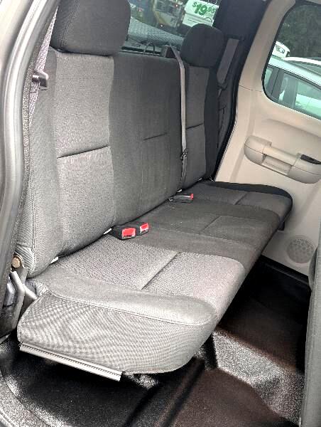 Chevrolet Silverado 1500 Work Truck Ext. Cab 2WD 2012 Chevrolet Silverado 1500 Work Truck Ext. Cab 2WD 2012