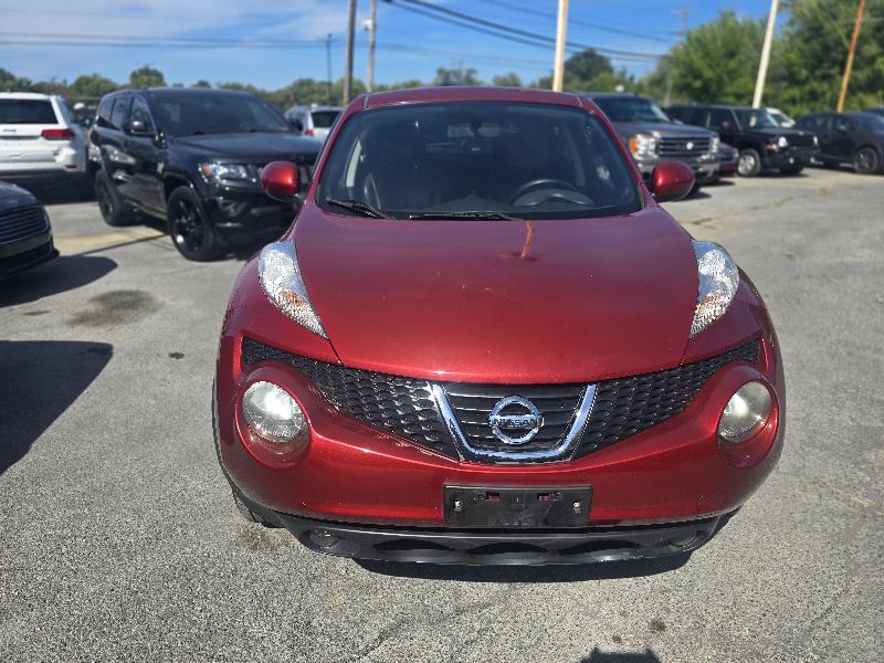 2012 Nissan Juke S photo 2