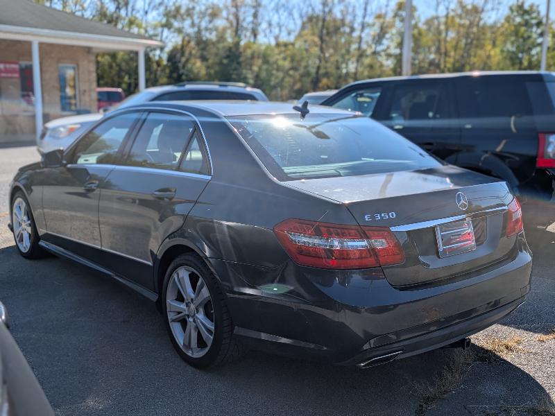 Mercedes-Benz E-Class E350 Sedan 2013 Mercedes-Benz E-Class E350 Sedan 2013