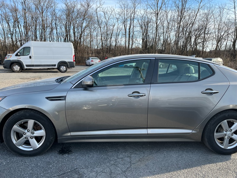 Kia Optima 4dr Sdn LX Auto 2014