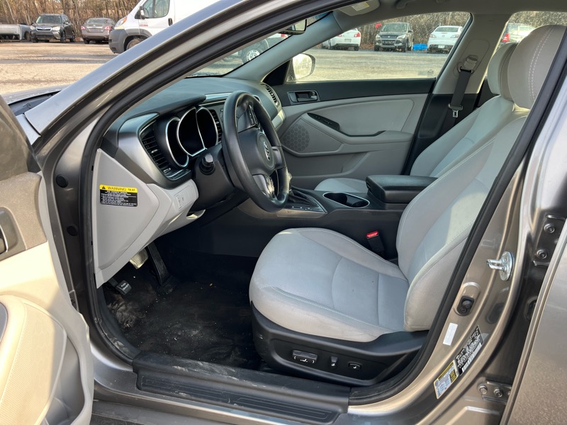 Kia Optima 4dr Sdn LX Auto 2014