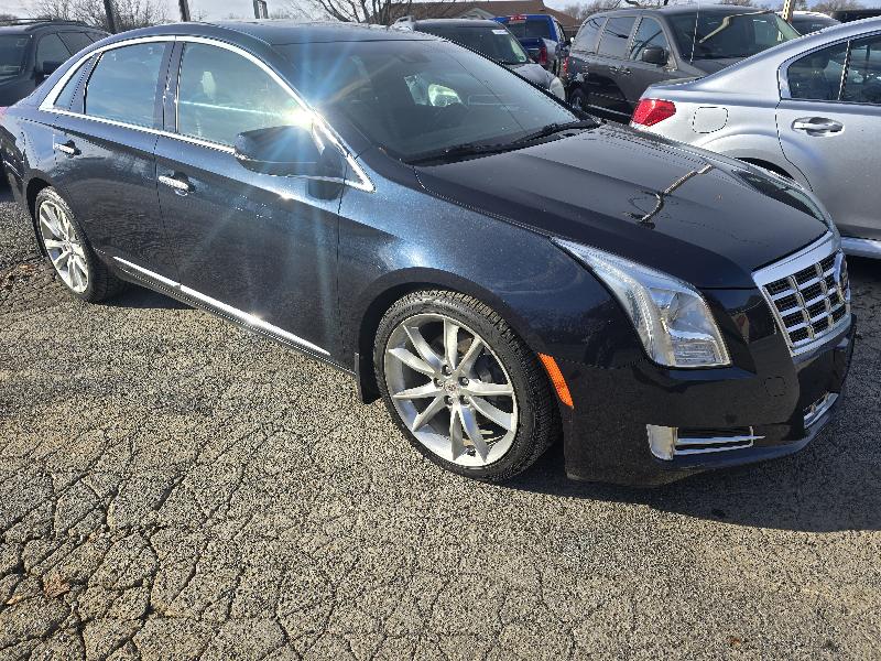 2013 Cadillac XTS 4dr Sdn Premium FWD