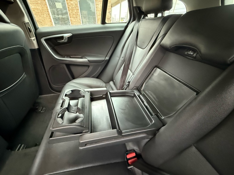 Volvo V60 T5 Drive-E Premier FWD 2015