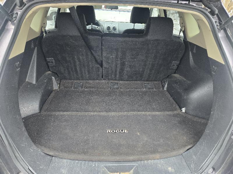 Nissan Rogue S AWD 2013