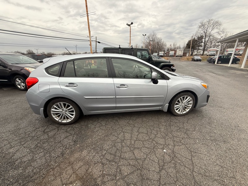 Subaru Impreza Limited 5-Door+S/R 2013