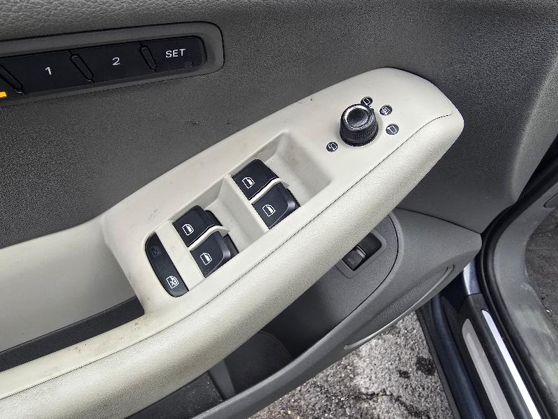 Audi Q5 3.2 quattro Premium 2011