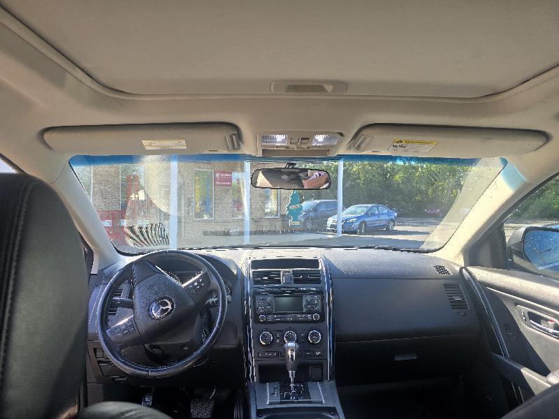 Mazda CX-9 Touring AWD 2011