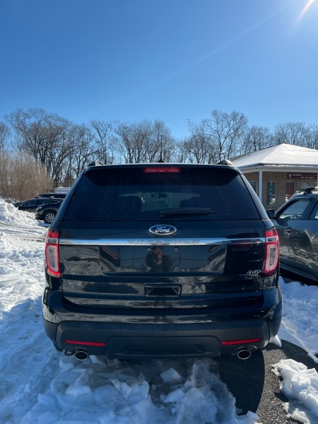 Ford Explorer Base 4WD 2014