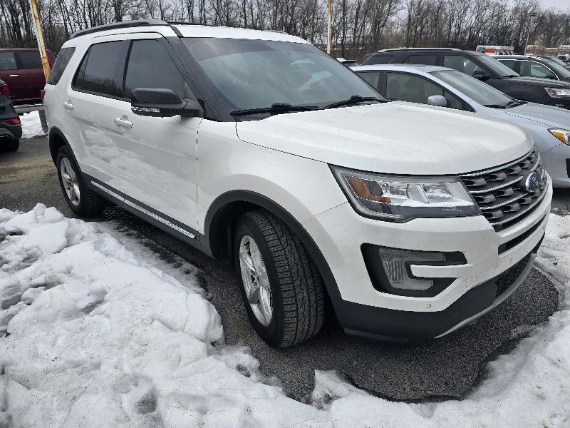 Ford Explorer XLT 4WD 2017