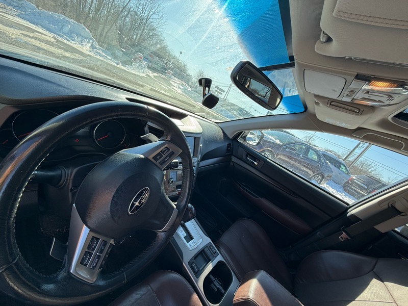 Subaru Outback 2.5i Limited 2013