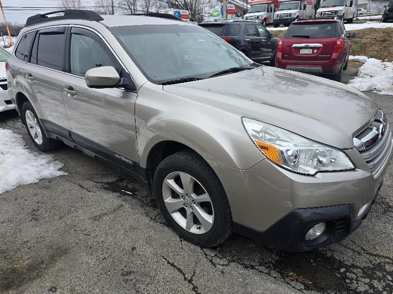 Subaru Outback 2.5i Premium 2014