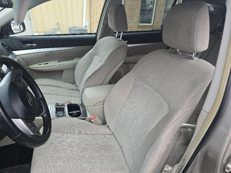 Subaru Outback 2.5i Premium 2014