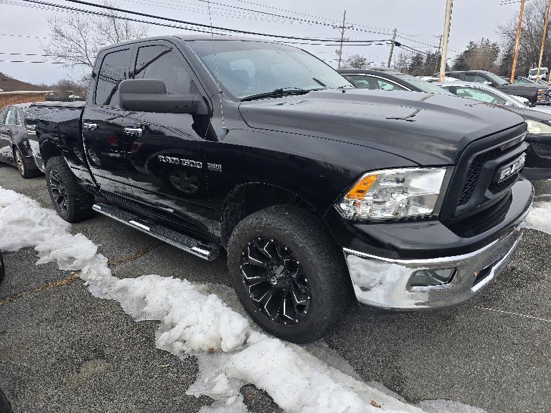 RAM 1500 SLT Quad Cab 4WD 2012