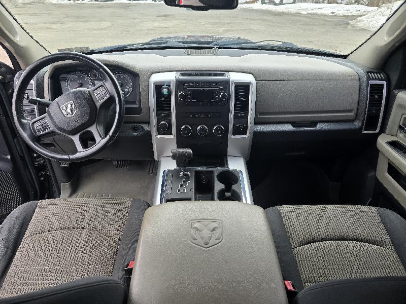 RAM 1500 SLT Quad Cab 4WD 2012