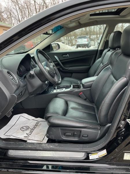 Nissan Maxima SV 2012