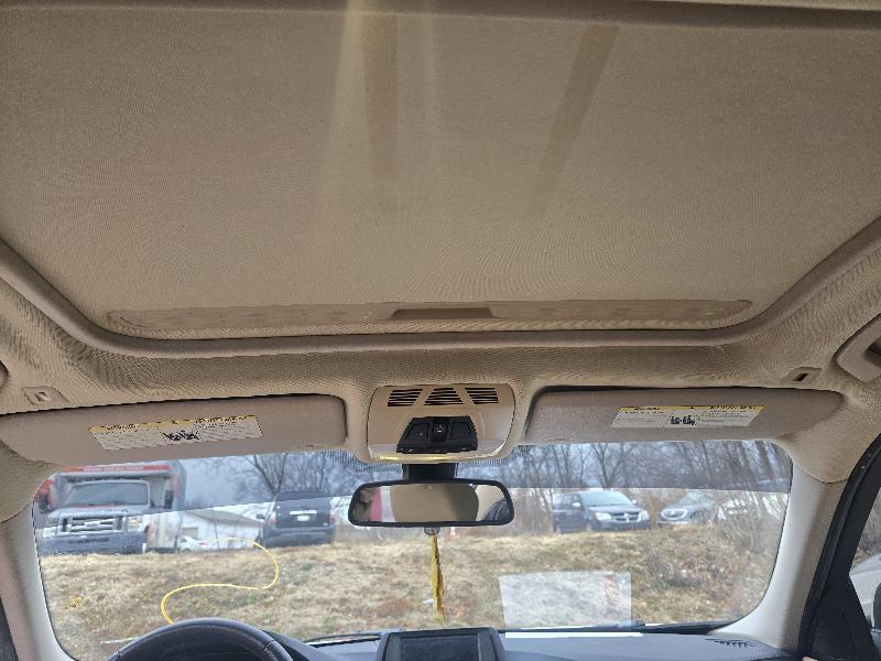 BMW 3-Series 328i Sedan 2012