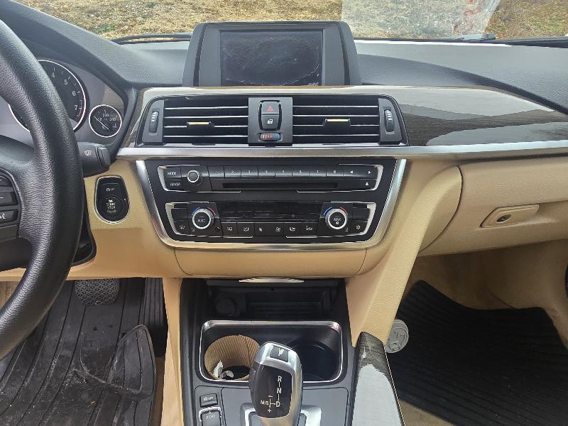 BMW 3-Series 328i Sedan 2012