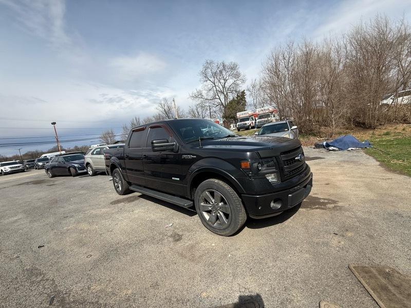 Ford F-150 XLT SuperCab 8-ft. Bed 4WD 2013