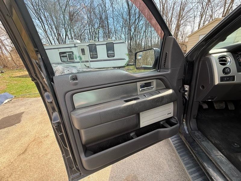 Ford F-150 XLT SuperCab 8-ft. Bed 4WD 2013